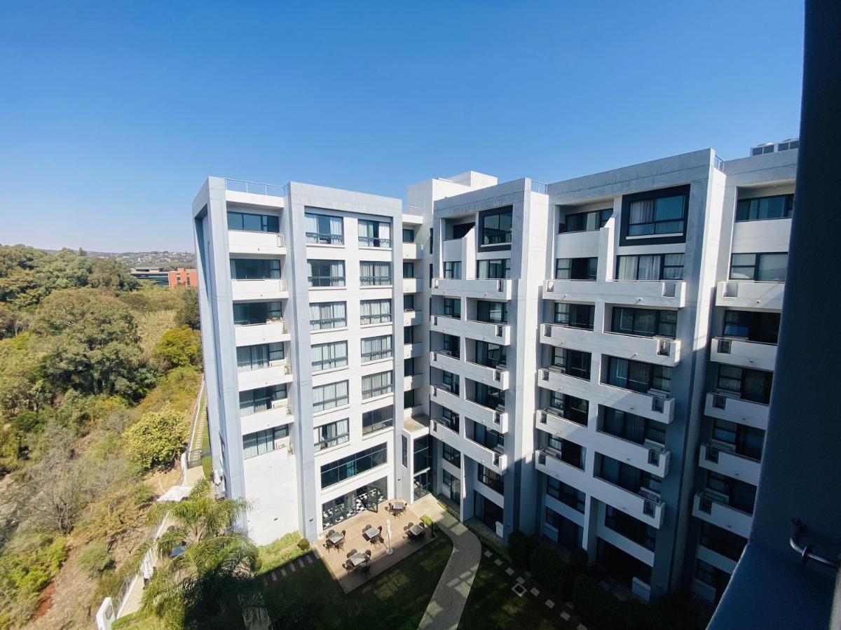 Stay Menlyn Pretoria Exterior photo